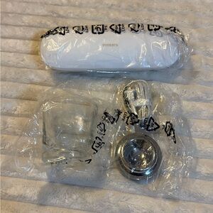 Philips White and Silver Charger